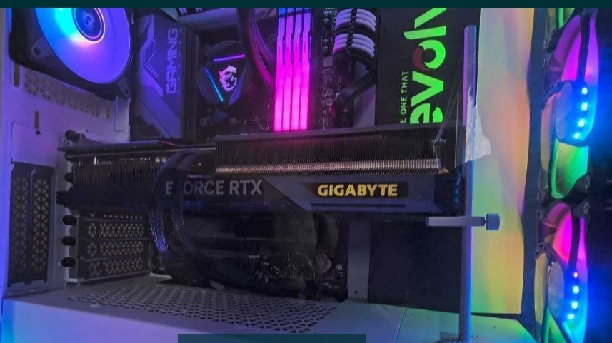 Відеокарта GeForce RTX 4070Ti 12Gb. Gigabyte Київ - фото 5