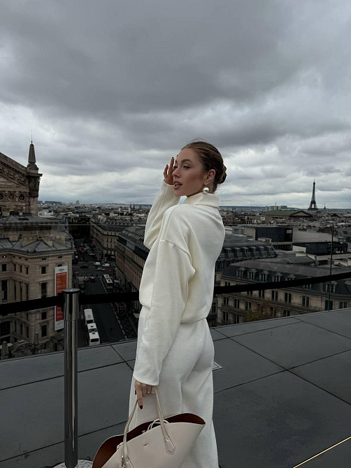 Женский базовый костюм двойка: свитер и брюки турецкая вязка Белый, 48/52 Одесса - изображение 2