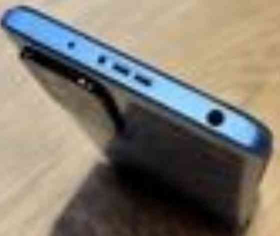 Смартфон: Redmi 10 (2022) 4/64Gb. Киев