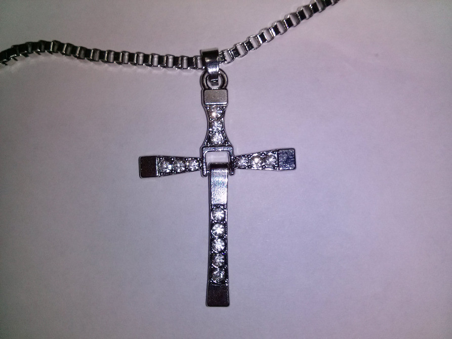 Хрестик Домінік Торетто / Він дизель Київ - фото 1