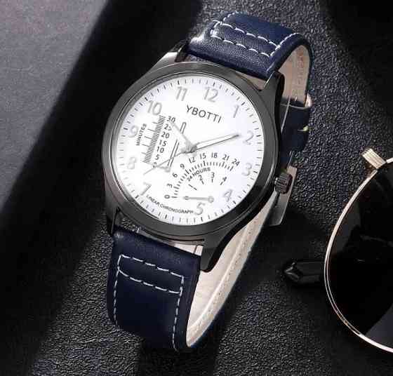 Подарочный набор для мужчин: наручные часы с 4 ориг. браслетами- диам 4см, длин 24см, шир рем 2см, без коробки Киев