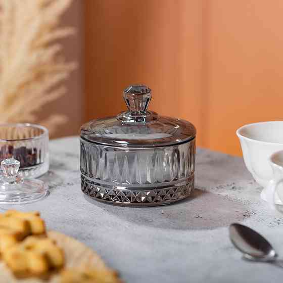 Серая стеклянная конфетница с крышкой, Ø 10 см Киев