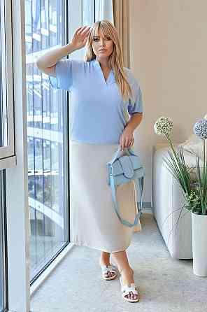 Летняя блуза с разрезным рукавом 