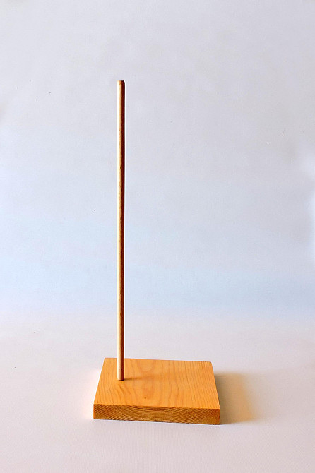 Подставка для кукол 