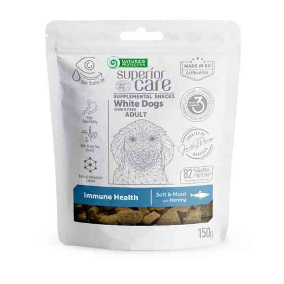 Nature's Protection Superior Care White Dogs Immune Health Беззернові ласощі для дорослих собак із білим забарвленням з оселедцем, 150 г Київ