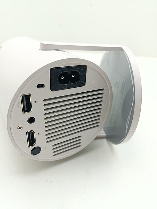 Портативний міні-проектор Smart HY300 Pro (товар вживаний) Луцк - изображение 2