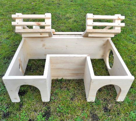 Домик для кроликов 