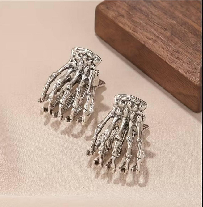 Мини крабики для волос “Скелетная рука”, 2 шт Киев - изображение 2