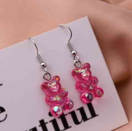 Серьги в виде мишек, (светлее чем на фото), розовые перламутровые, размер 1,6*1см, смола Киев