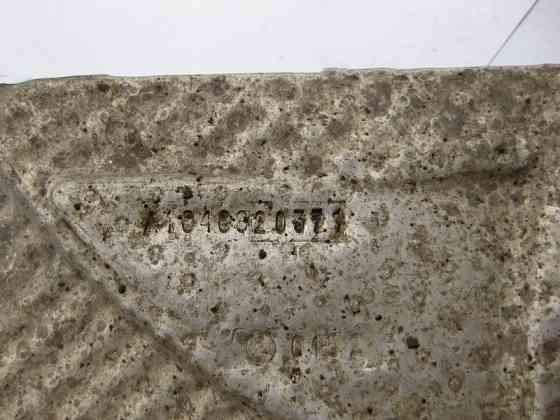 Mercedes-Benz  A1646820371 Захисний екран над лівою випускною трубою ML W164 GL X164 Одесса