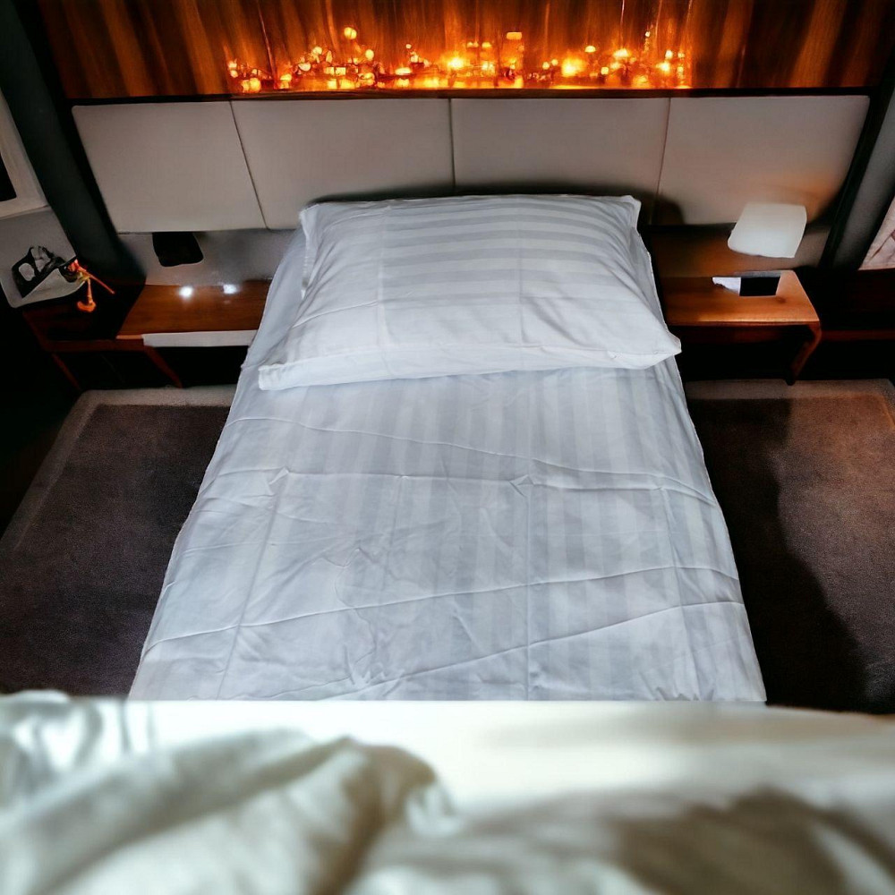 Простирадло Сатин Страйп 200×220 євро біла Київ - фото 1