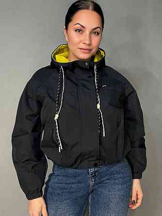 Куртка женская YZY 30281 ветровка с капюшоном оверсайз one size, черный, one size Киев