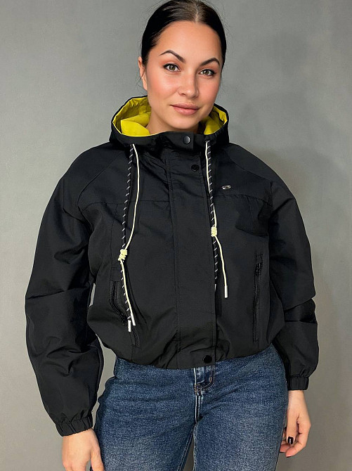 Куртка женская YZY 30281 ветровка с капюшоном оверсайз one size, черный, one size Киев - изображение 1