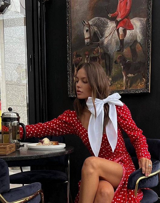 Женское стильное романтическое платье с разрезом софт Красный Одесса - изображение 3