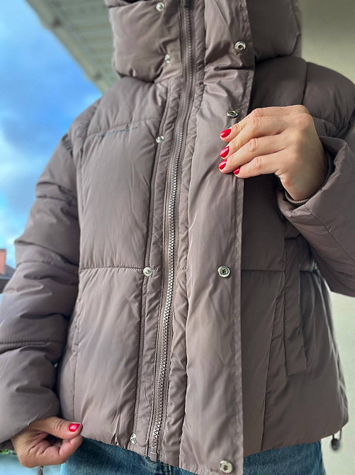 Куртка жіноча Lady Yep 9068 оверсайз укорочена напис попереду з капюшоном one size, капучино, one size Київ - фото 9