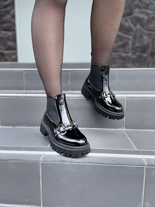 SOTHBY'S Жіночі черевики Sothby 's чорні шкіра лакована розмір 36-39 (M-1075) Коломия - фото 10