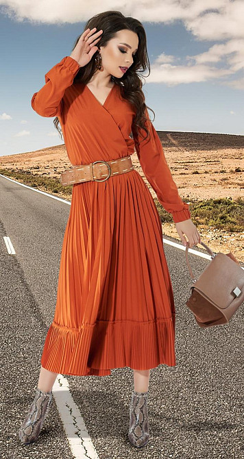 Платье с красивой юбкой плиссе (42) Киев - изображение 3