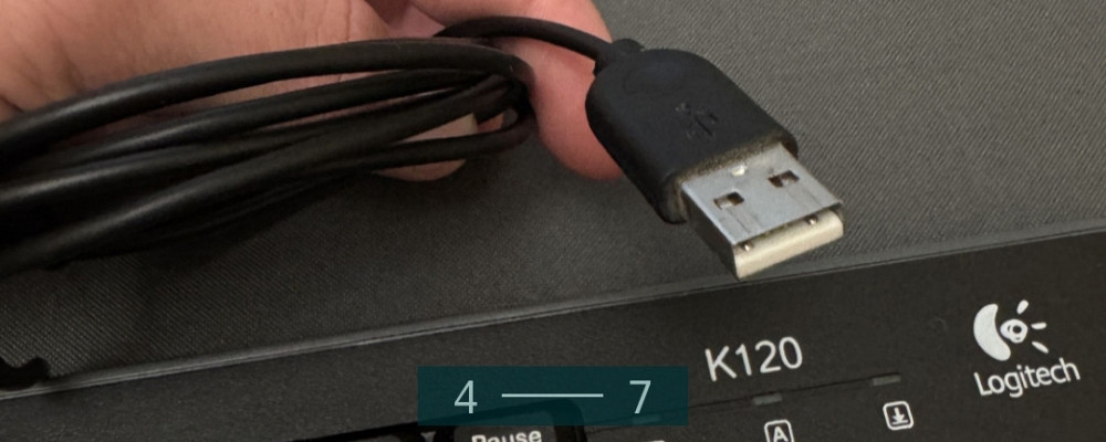 Клавиатура в отличном состоянии Logitech Киев - изображение 2