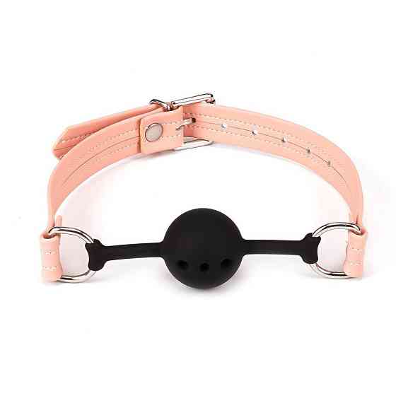 Повітропроникний кляп Liebe Seele Dark Candy Pink Ball Gag, силіконова кулька, діаметр 4,3 см Sex Aura Київ