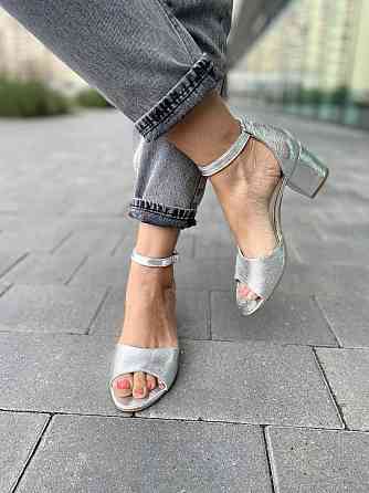 Nivelle Босоніжки жіночі NIVELLE 1468/6015-6033 срібні (літо, шкіра натуральна) (3704) лише 37р Коломыя