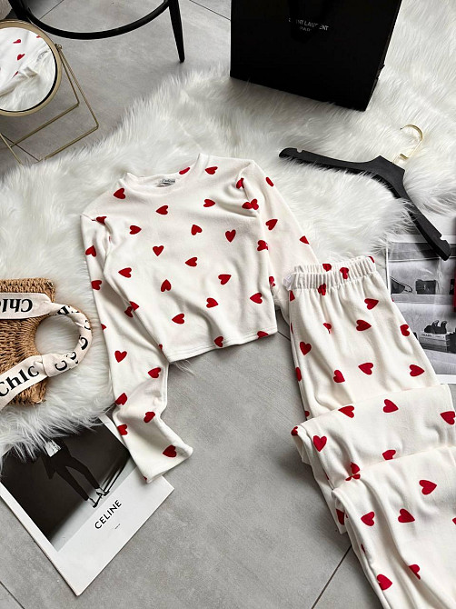 Жіноча стильна принтована домашня піжама з плюшевого велюра Одеса - фото 3