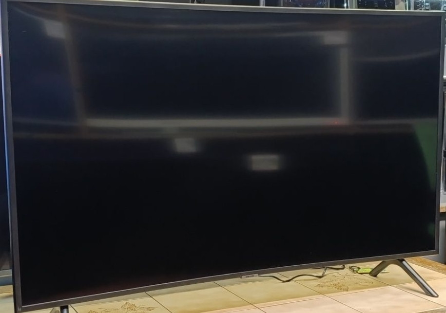 Телевизор Samsung 43