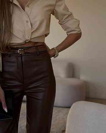 Женские базовые прямые брюки из эко кожи Шоколад, 42/44 Одесса