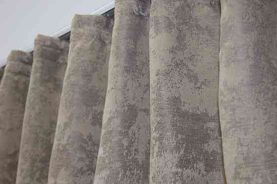 Кухонные шторы VR-Textil № 073к с ламбрекеном и подхватами персиковый с кофейно-серым 275х170 см (52-0476) Киев