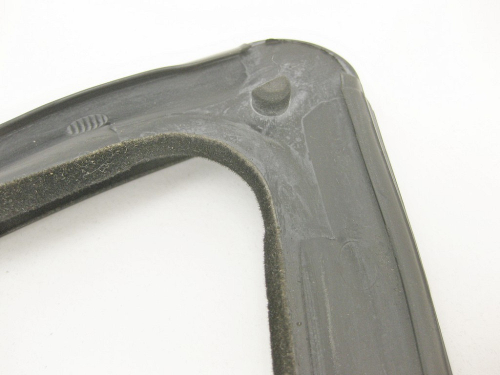 Mercedes-Benz  A2207251225 Ущільнювач опускного скла передніх правих дверей S-Class W220 Одеса - фото 9