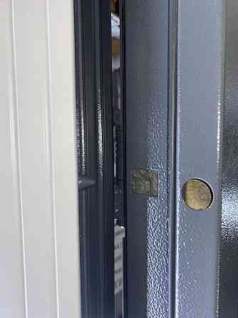 Двери квартирные Redfort, модель Карат , комплектация Комфорт Киев