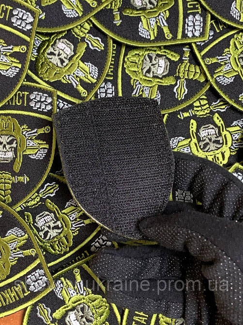 Шеврон танкист (Форма щит. На липучке) Размер 9x7см Киев - изображение 7