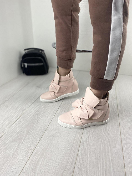 Снікерси жіночі 2415 пудра шкіра натуральна танкетка 38р.-24см. 39р.-25см. (3231) Коломыя - изображение 5