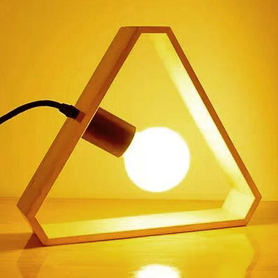 Светильник настольный 