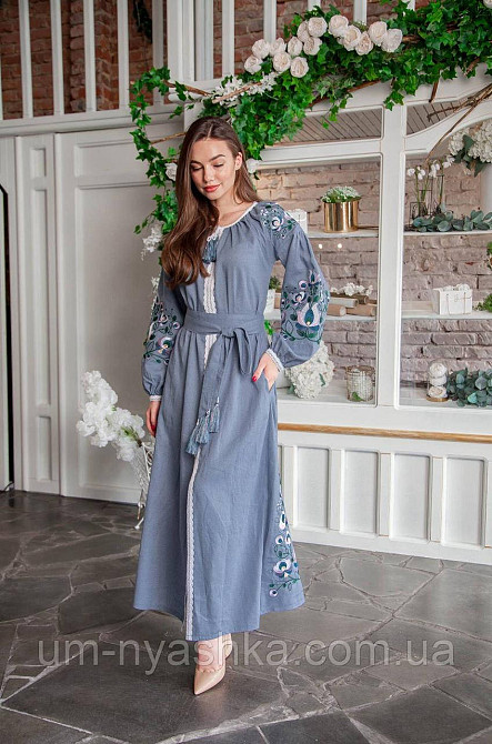 Жіноча вишита сукня на льоні Мальва Кривий Ріг - фото 4
