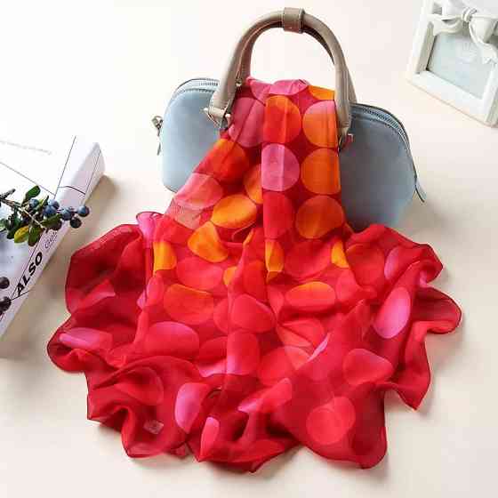 Жіночий шарф в горох червоний - розмір приблизно 150см на 47см, віскоза Київ