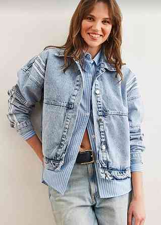 Женская джинсовая оверсайз куртка с лампасами 100% коттон Одесса