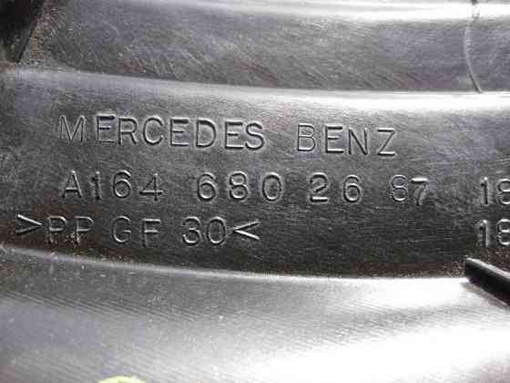 Mercedes-Benz  A1646802687 8K56 Частина панелі приладів - торпеди біля бардачка бежева ML W164 GL X164 Одесса