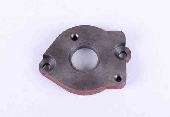 Кришка приводу шестерного насоса двигуна KM385BT мінітрактора Мукачево