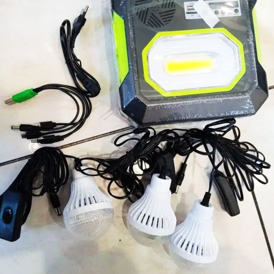 Переносной фонарь c повербанком GD-15,на солнечной батарее с радио и,3,Bluetooth SBR Киев