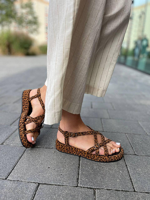 Dino Vittorio Босоніжки замшеві жіночі леопардові літні / Босоніжки натуральна замша Dino Vitto Коломыя - изображение 1