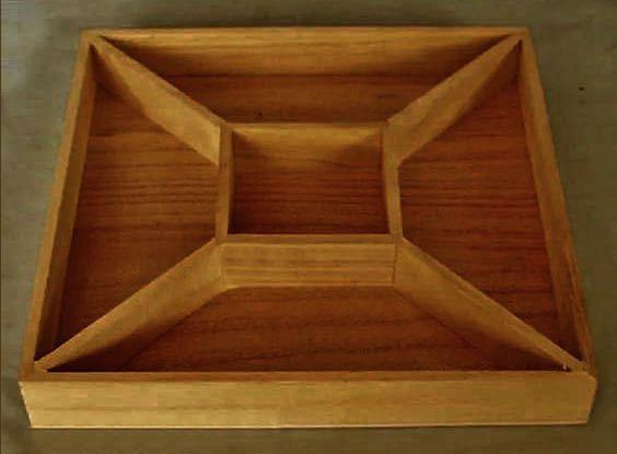 Менажница деревянная 