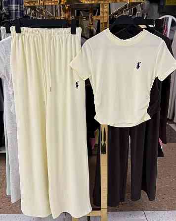 Женский прогулочный костюм: футболка и штаны вискоза Молочный, 44/46 Одесса