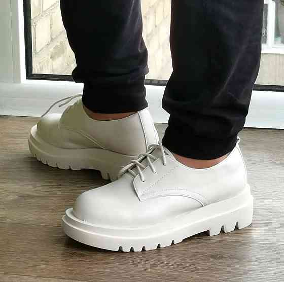 Жіночі Бежеві броги Туфлі Оксфорди Танкетка Сліпони Шкіряні Мокасини (розміри: 36,37,38,39,40,41) Дніпро