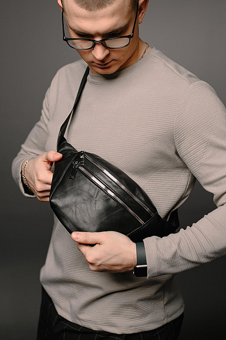 Чоловіча сумка-бананка на пояс з натуральної шкіри ST004 (Чорна) Суми - фото 2