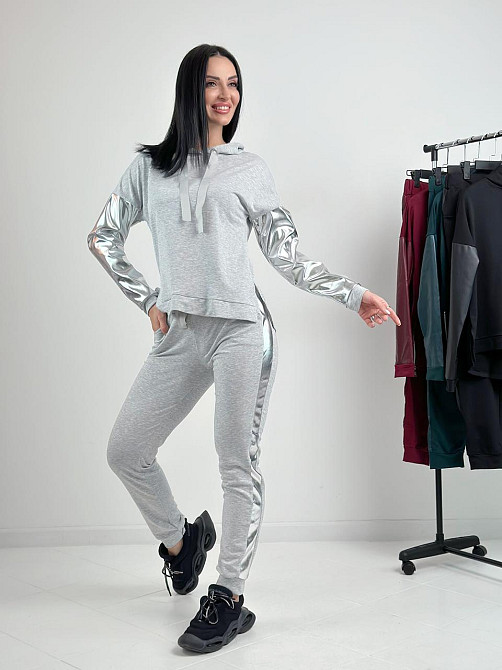 Костюм спортивный женский 