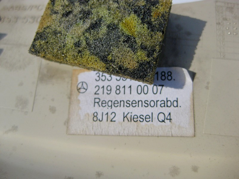 Mercedes-Benz  A2198110007 8J12 Світло-бежева декоративна накладка - кришка датчика дощу та світла CLS C219 Одесса - изображение 3