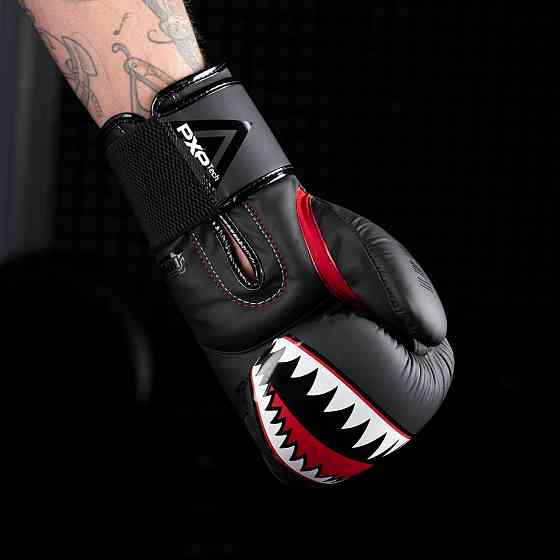 Боксерські рукавиці Phantom Fight Squad Schwarz Black 16 унцій (капа в подарунок) Кам'янське