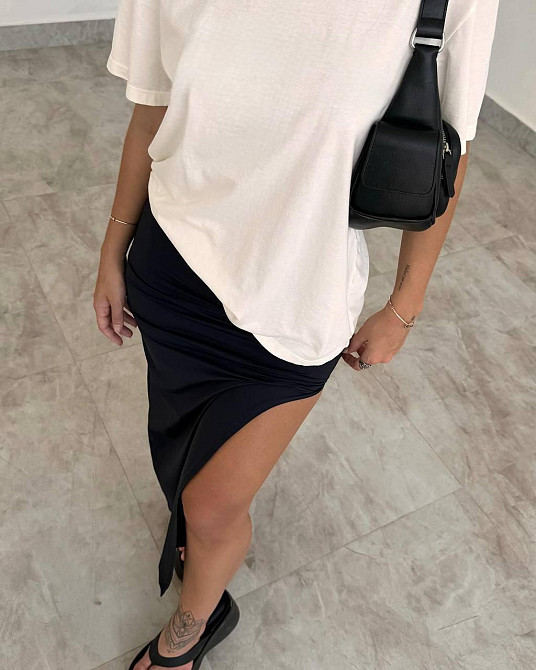 Жіноча стильна вечірня сукня-бандо з турецької віскози Одеса - фото 7