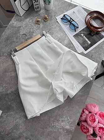 Жіноча трендова мініспідниця-шорти турецька костюмка Молочний, 44/46 Одеса