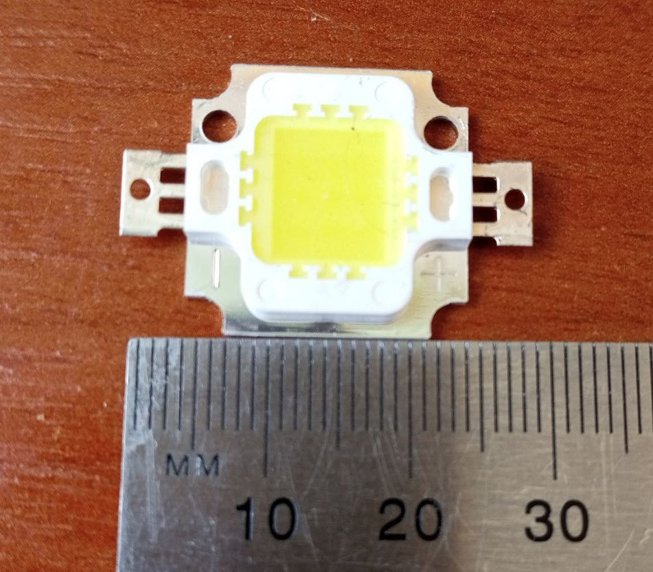 Світлодіод 10W (9-11V) підкладка Полтава - фото 1
